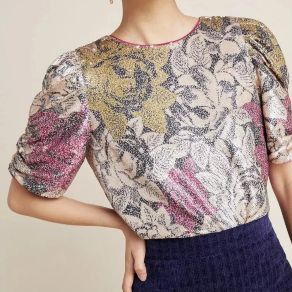 Anthropologie MARIE Elegant Floral Sequin Top, Cream,Pink,Gold, Sz 4, Like New